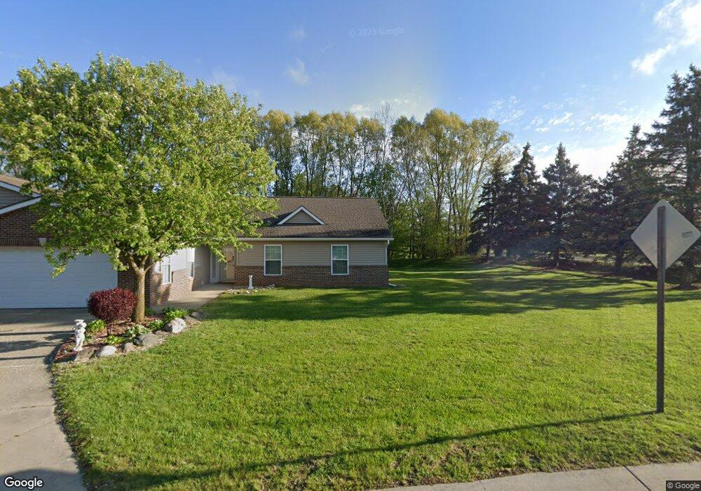 2016 Southwyck Dr, Flint, MI 48507 - photo 1