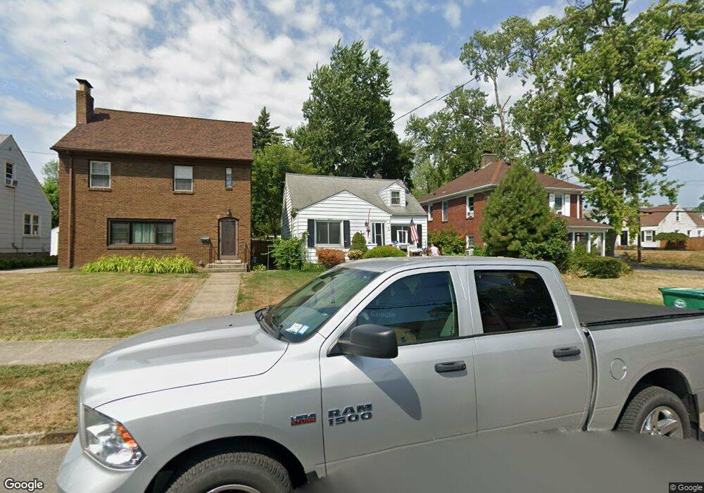 4030 Deveaux St, Niagara Falls, NY 14305 - photo 1