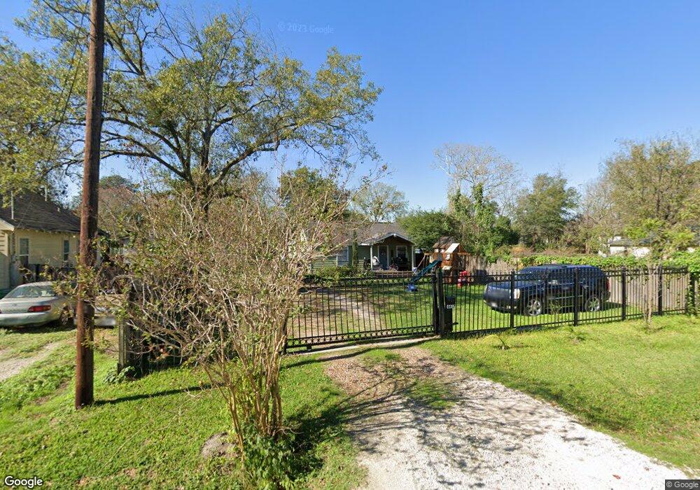 4417 Los Angeles St, Houston, TX 77026 - photo 1