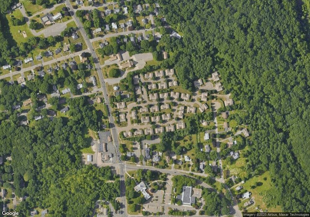 36 Cider Mill Ln, Trumbull, CT 06611 - photo 1