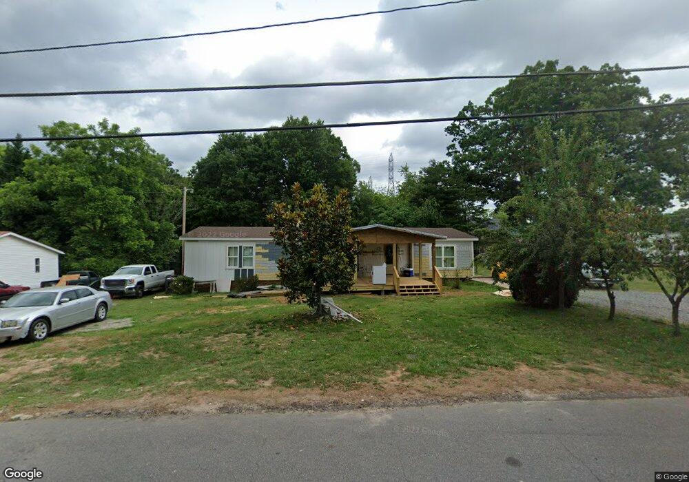 106 Fayetteville Ave, Statesville, NC 28677 - photo 1