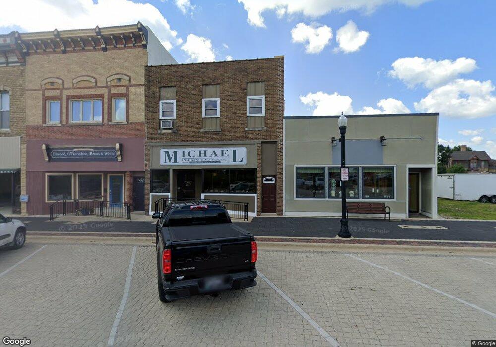 127 N Vine St, West Union, IA 52175 - photo 1