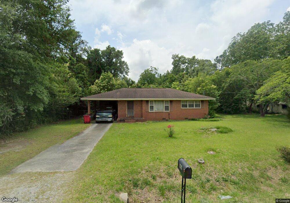 2528 Robin Hood Rd, Macon, GA 31206 - photo 1