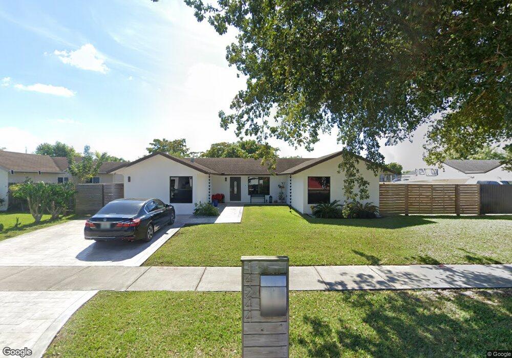 14244 SW 152nd Terrace, Miami, FL 33177 - photo 1
