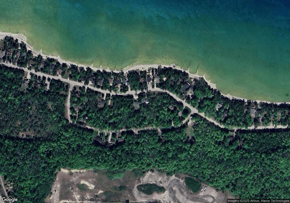 6608 9 Mile Pointe Dr, Charlevoix, MI 49720 - photo 1