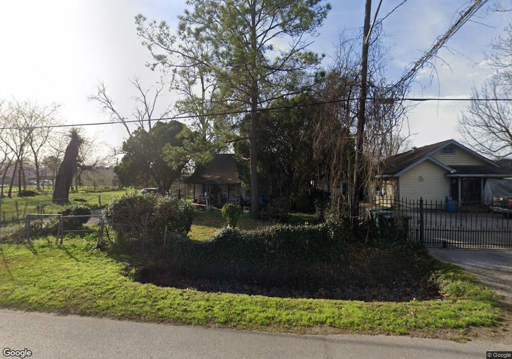 2704 King St, Houston, TX 77026 - photo 1