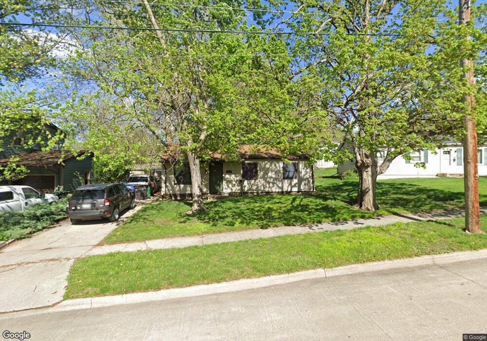 3419 SW 2nd St, Des Moines, IA 50315 - photo 1