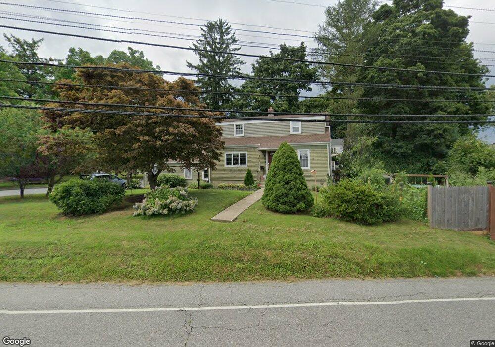 272 Harland Rd, Norwich, CT 06360 - photo 1