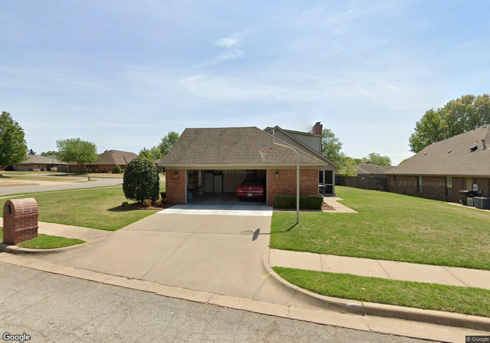 3205 Camelot Dr, Bartlesville, OK 74006 - photo 1