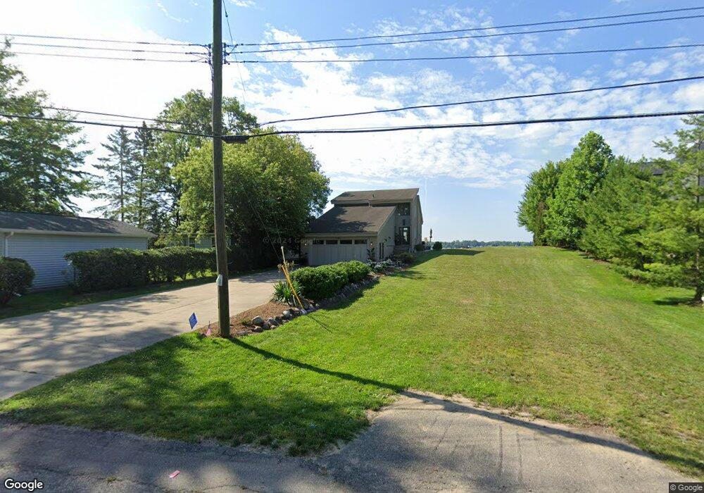 7761 Locklin, West Bloomfield, MI 48324 - photo 1