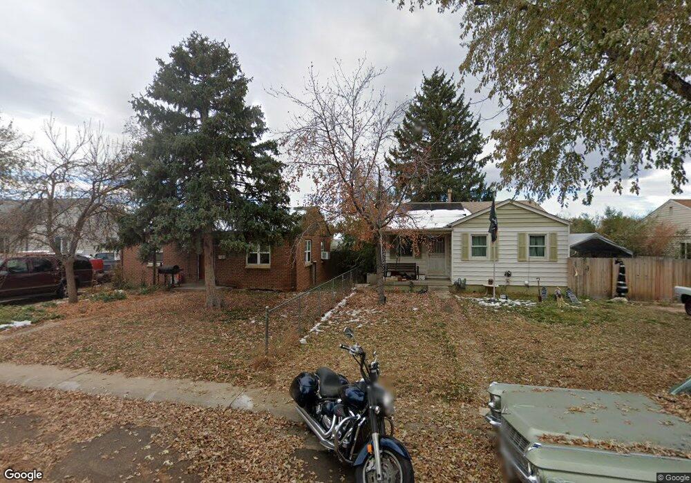 1216 Iola St, Aurora, CO 80010 - photo 1