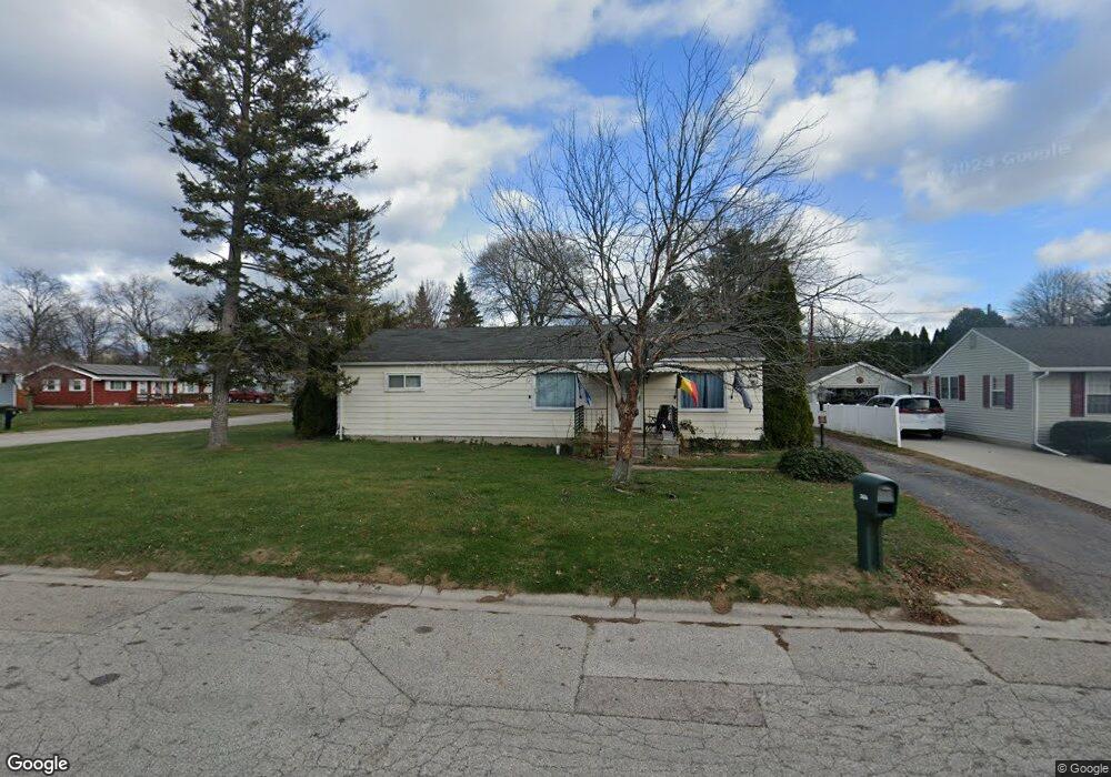 2434 18th Ave, Port Huron, MI 48060 - photo 1