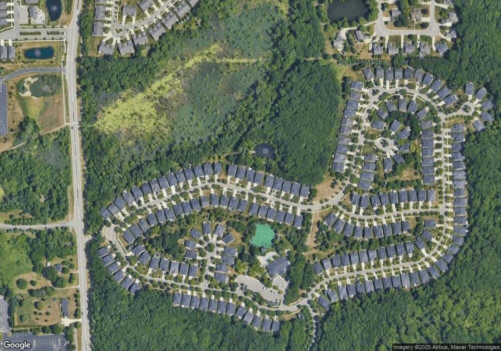 4012 Hillsdale Dr unit 235, Auburn Hills, MI 48326 - photo 1