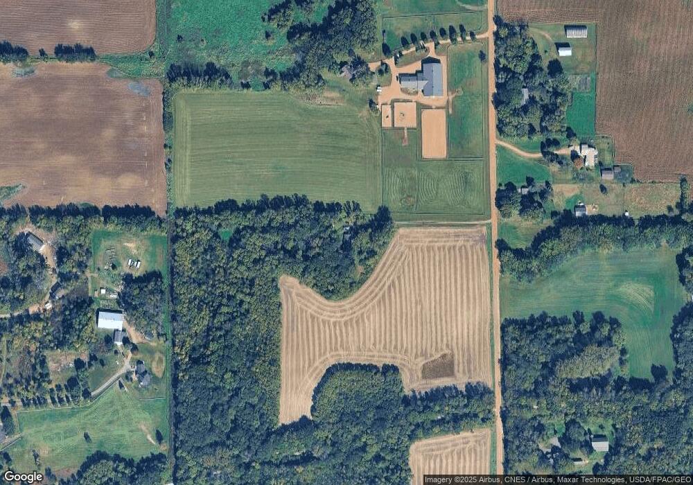 375 Kuntz Dr, Maple Plain, MN 55359 - photo 1