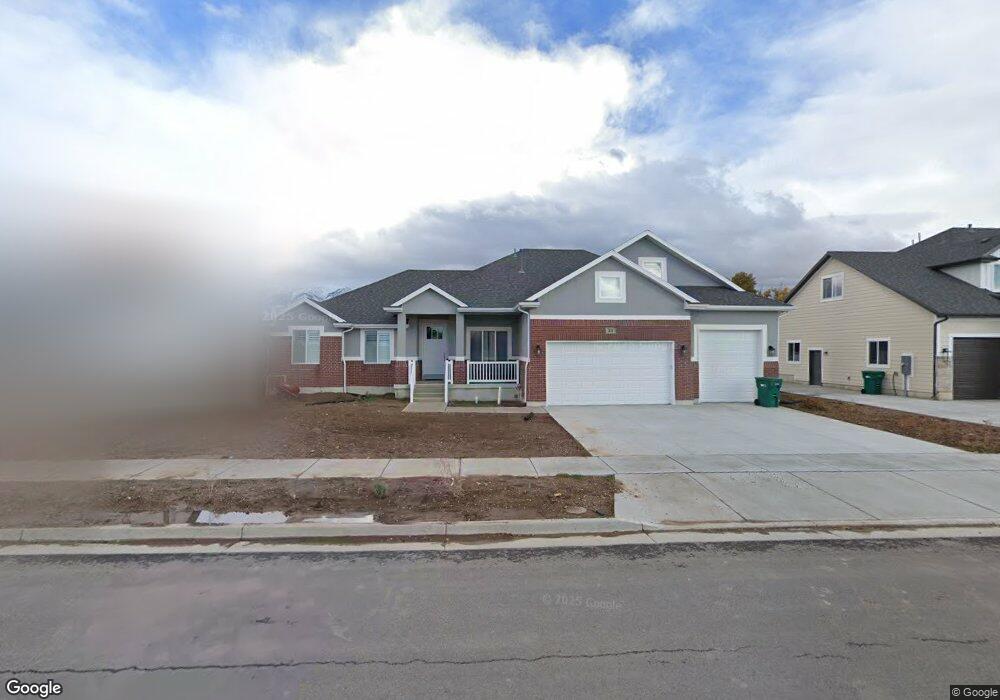32 N 1350 W, Layton, UT 84041 - photo 1