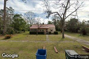 446 Oak St, Wadley, GA 30477