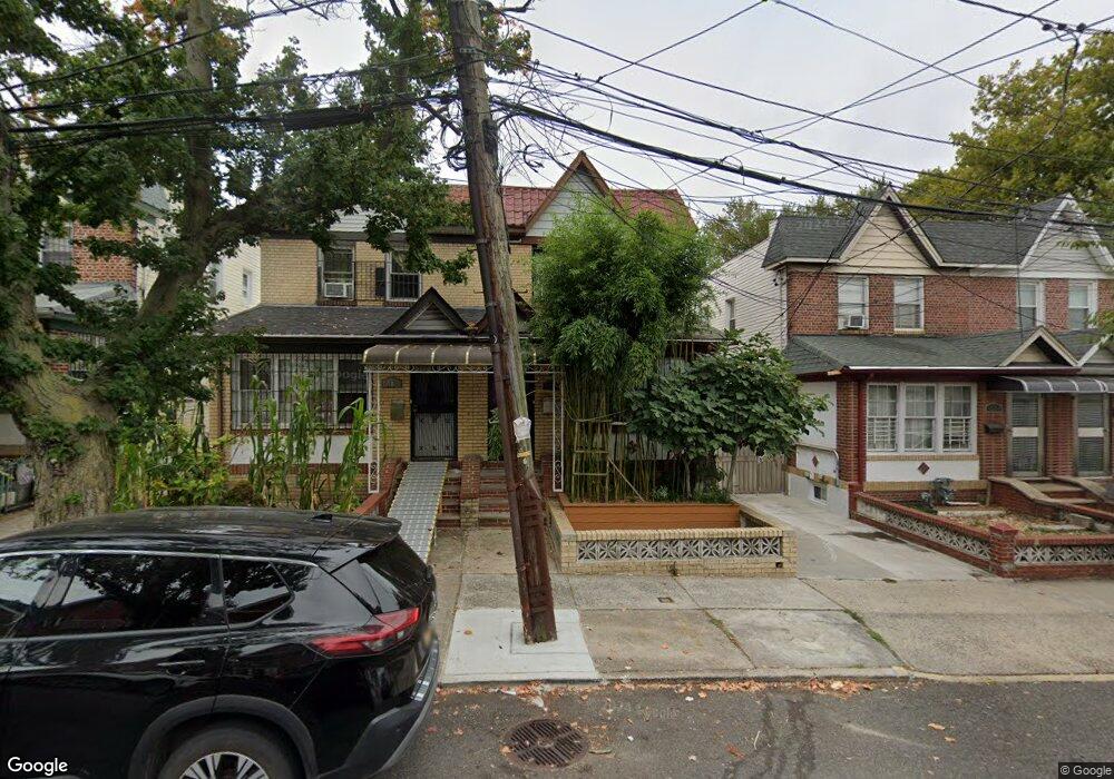 6114 159th St, Fresh Meadows, NY 11365 - photo 1