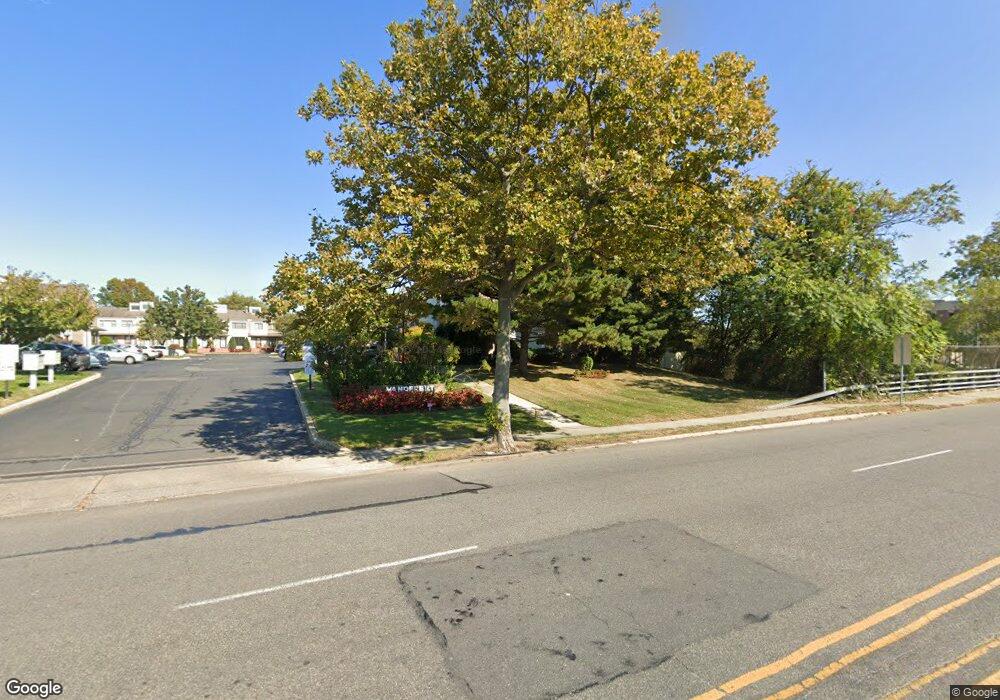 2 Vanderbilt Way, Valley Stream, NY 11581 - photo 1