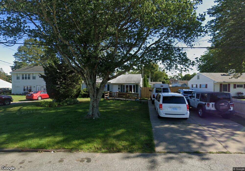 15 Leroy Dr, East Providence, RI 02915 - photo 1