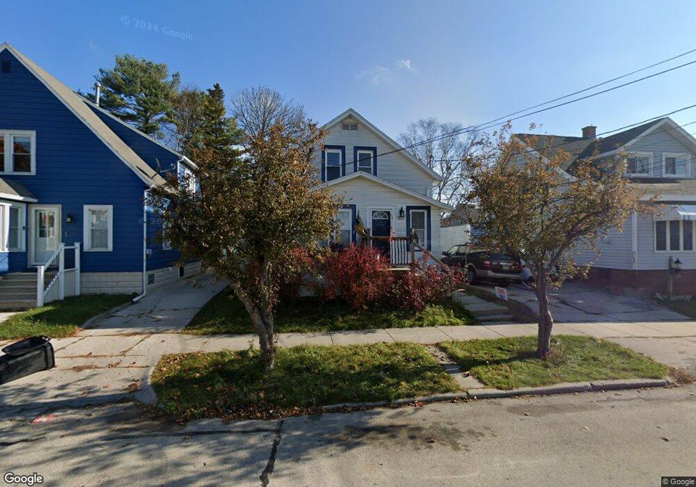 1811 Madison St, Two Rivers, WI 54241 - photo 1