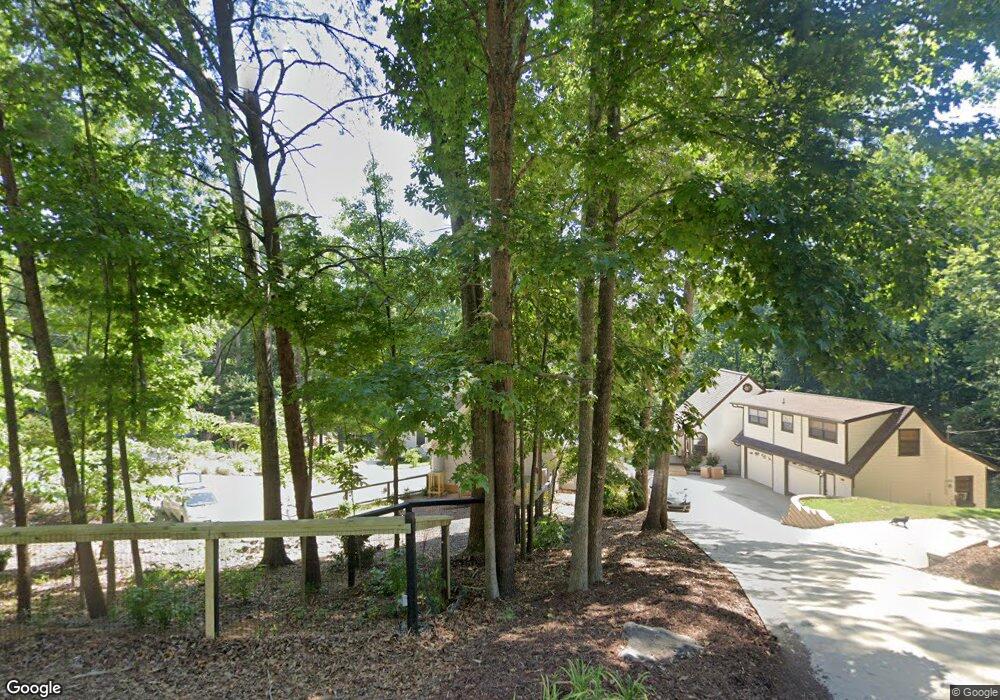 2511 Venture Cir, Gainesville, GA 30506 - photo 1