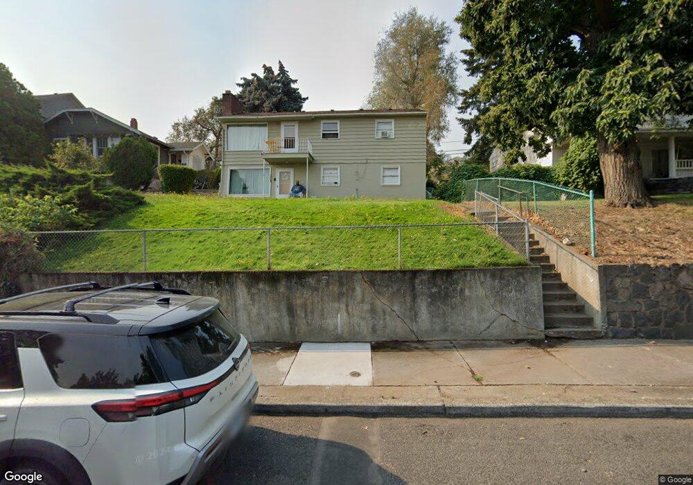 308 E 12th St, the Dalles, OR 97058 - photo 1