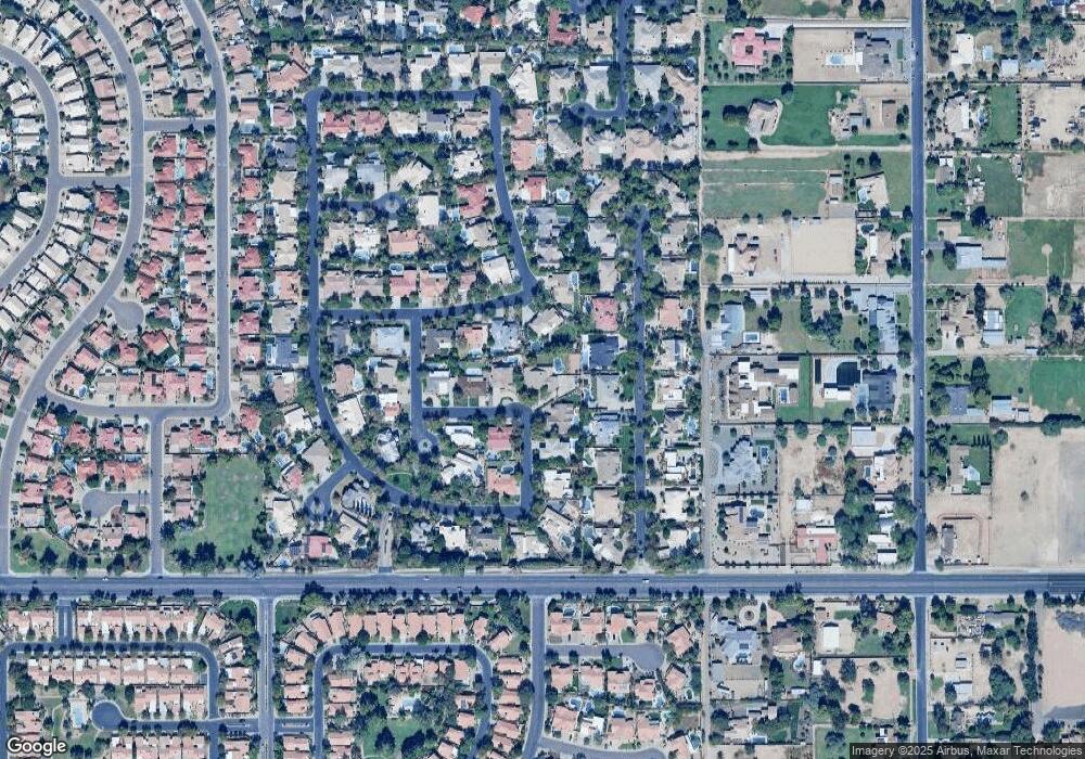 146 E Colt Rd, Tempe, AZ 85284 - photo 1