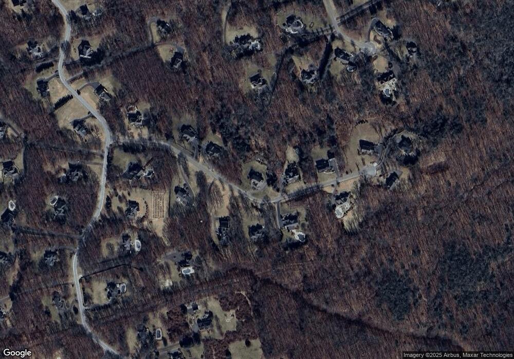 7 Cider Mill Rd, Sandy Hook, CT 06482 - photo 1