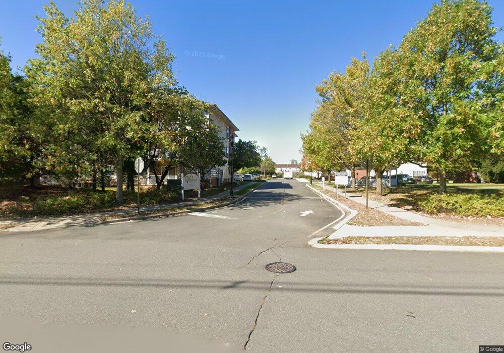 33 Liddle Ave unit 77, Edison, NJ 08837 - photo 1