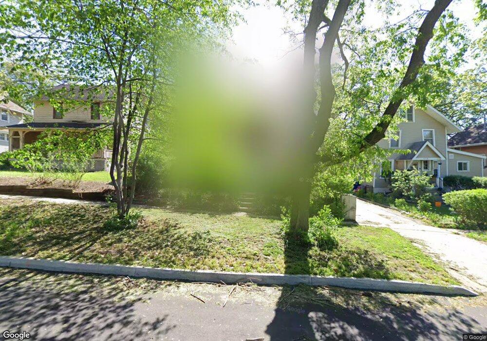 663 26th St, Des Moines, IA 50312 - photo 1