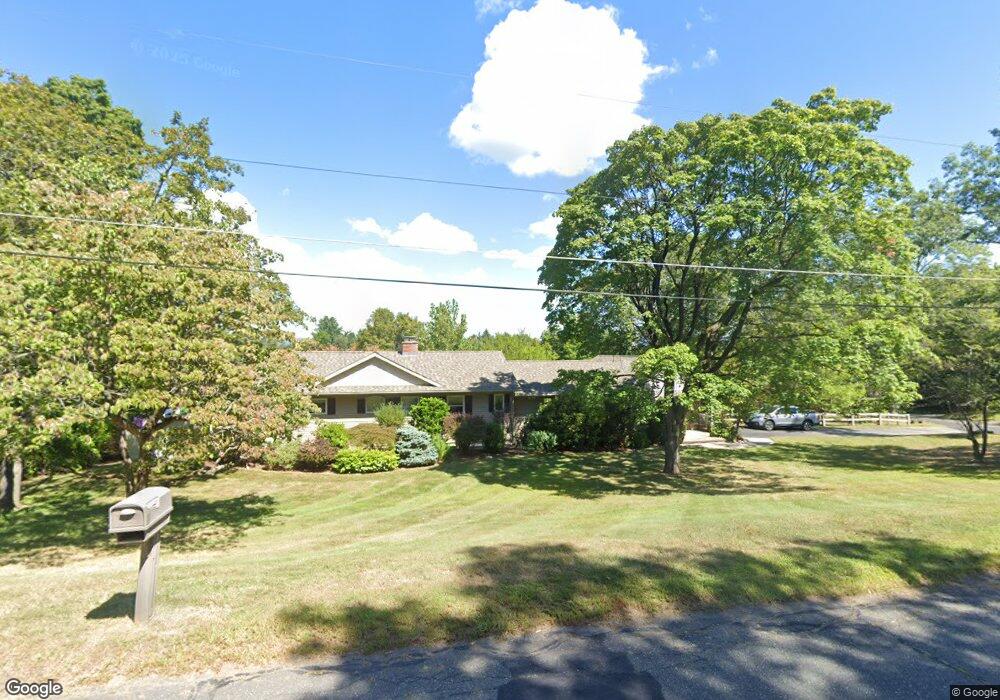 2 Bristol Ln, Hadley, MA 01035 - photo 1