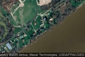 325 Page St, Middleport, OH 45760