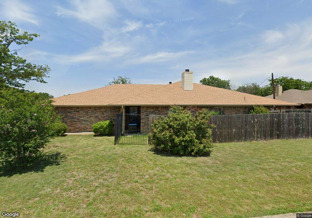 6334 Mark Ct, North Richland Hills, TX 76182 - photo 1