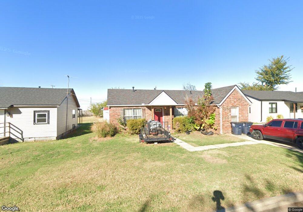1722 N Louisa Ave, Shawnee, OK 74804 - photo 1