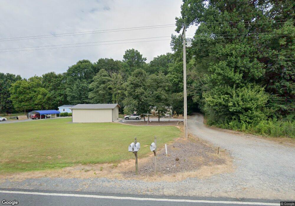 6284 Union Grove Church Rd, Seagrove, NC 27341 - photo 1