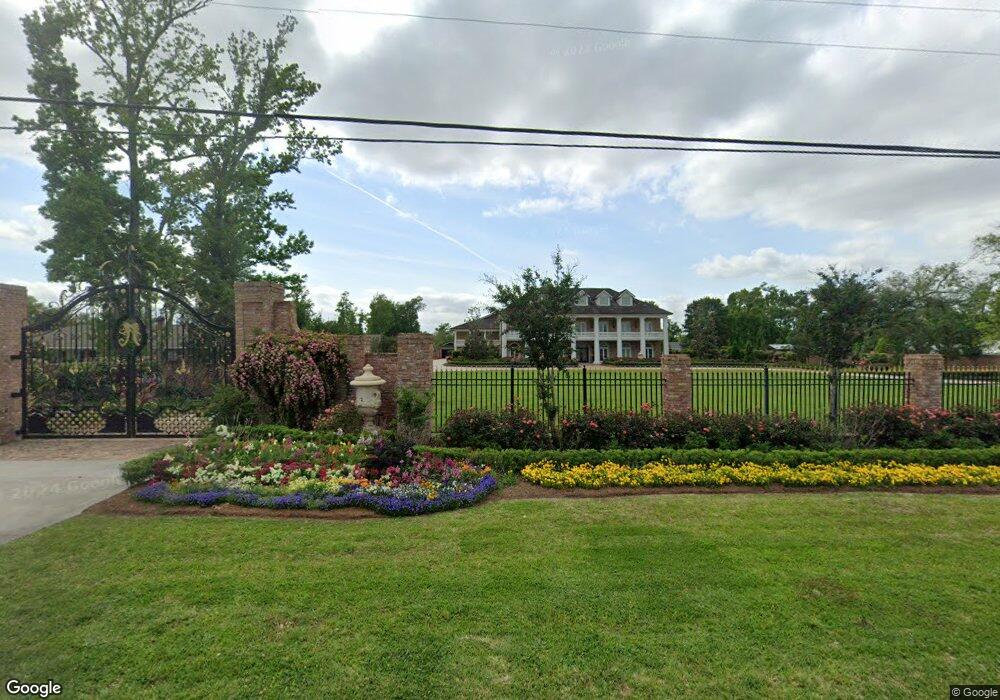 4424 Ihles Rd, Lake Charles, LA 70605 - photo 1