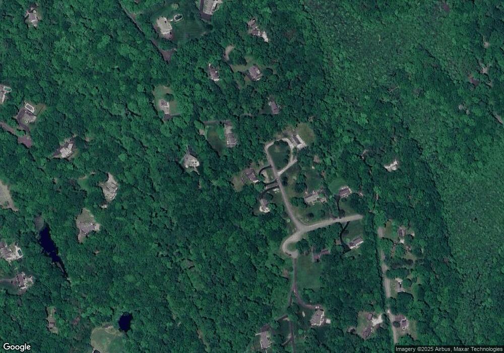 21 Fox Run, Wilton, CT 06897 - photo 1