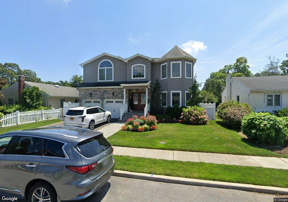 2300 Locust St, Merrick, NY 11566 - photo 1