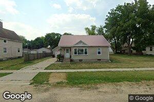 208 S 2nd Ave, Forreston, IL 61030