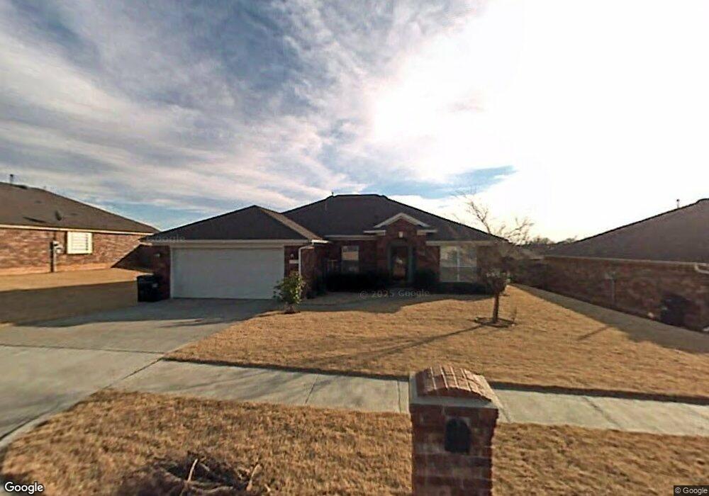2012 SE 6th St, Moore, OK 73160 - photo 1