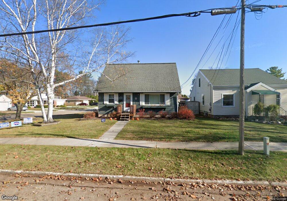 3121 School St, Two Rivers, WI 54241 - photo 1