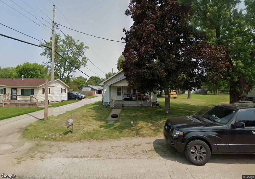 816 Fieldhouse Ave, Elkhart, IN 46517 - photo 1