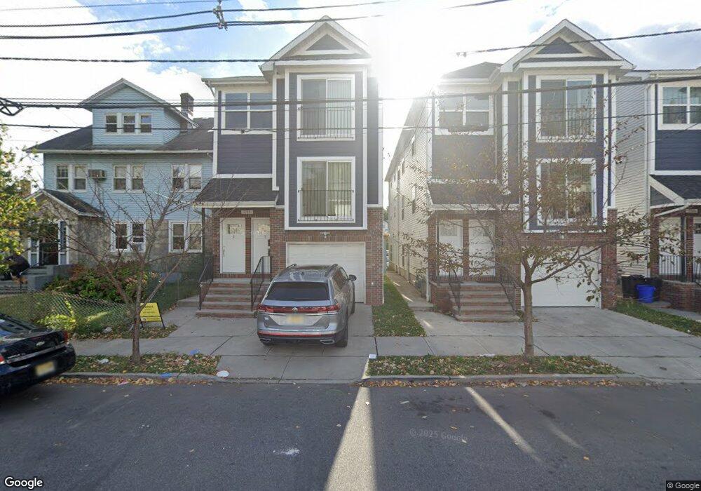 246 Pomona Ave, Newark, NJ 07112 - photo 1