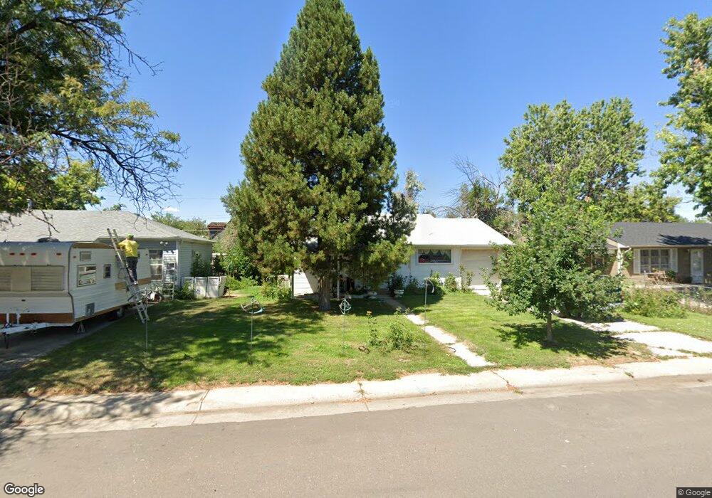 755 Iola St, Aurora, CO 80010 - photo 1