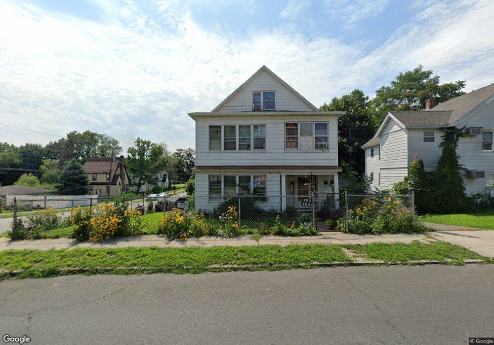 423 Wayne St, Bridgeport, CT 06606 - photo 1