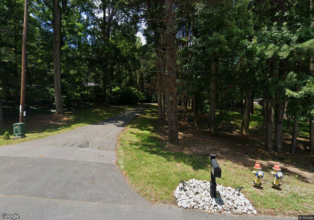 907 Yorklyn Rd, Hockessin, DE 19707 - photo 1