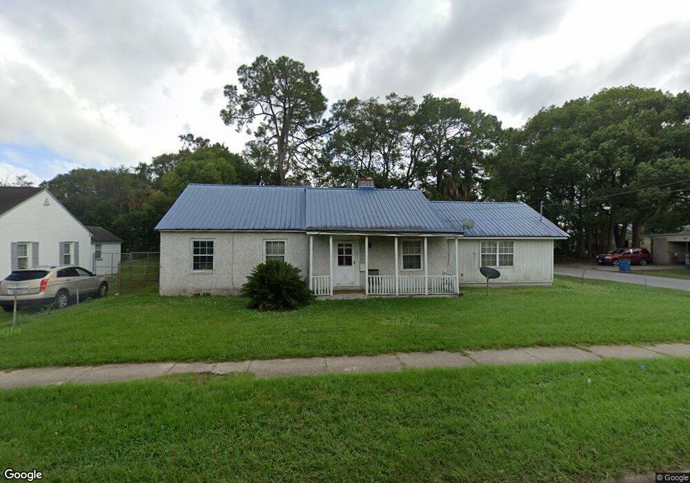 2200 Townsend St, Brunswick, GA 31520 - photo 1