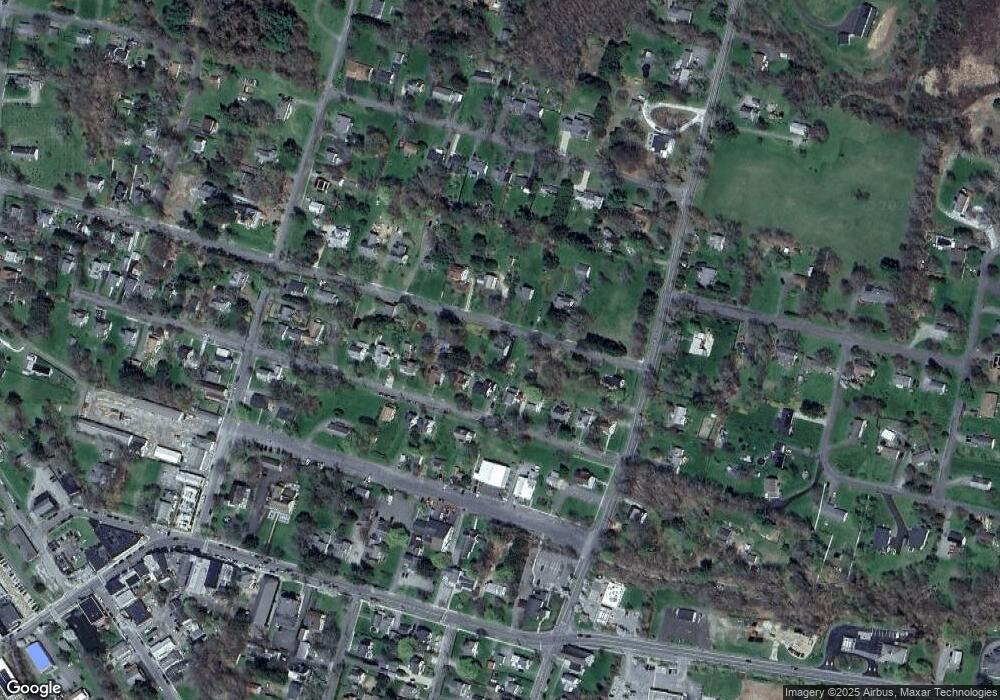 58 Barton St unit 1, Millerton, NY 12546 - photo 1