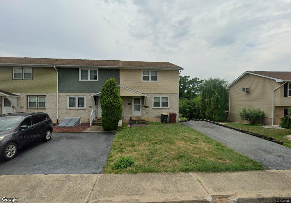 3398 S 2nd St, Whitehall, PA 18052 - photo 1