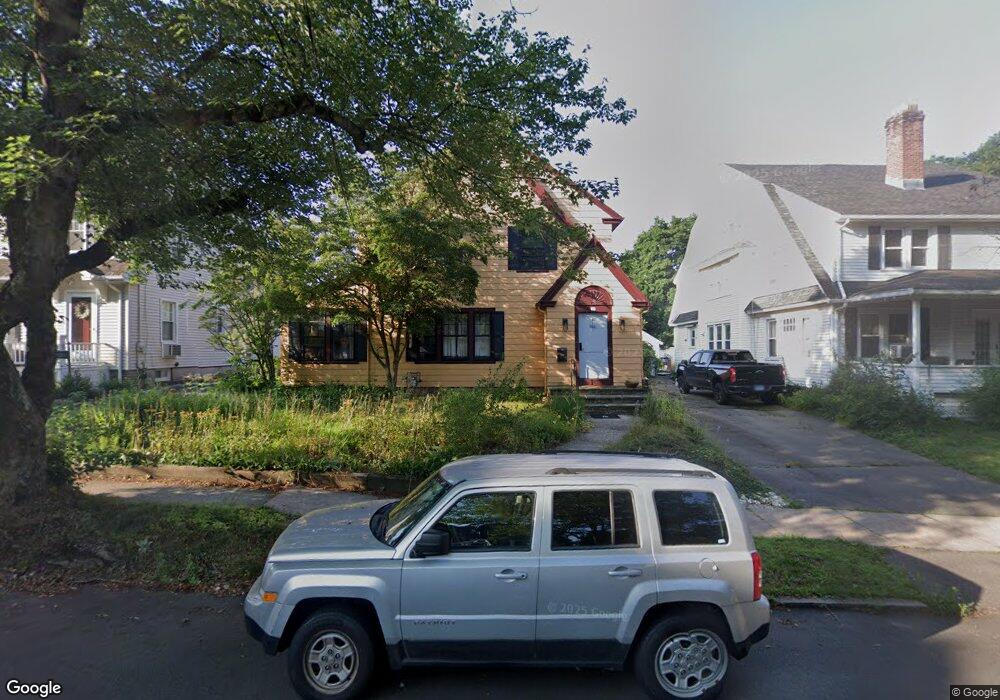 98 Thornton St, Hamden, CT 06517 - photo 1